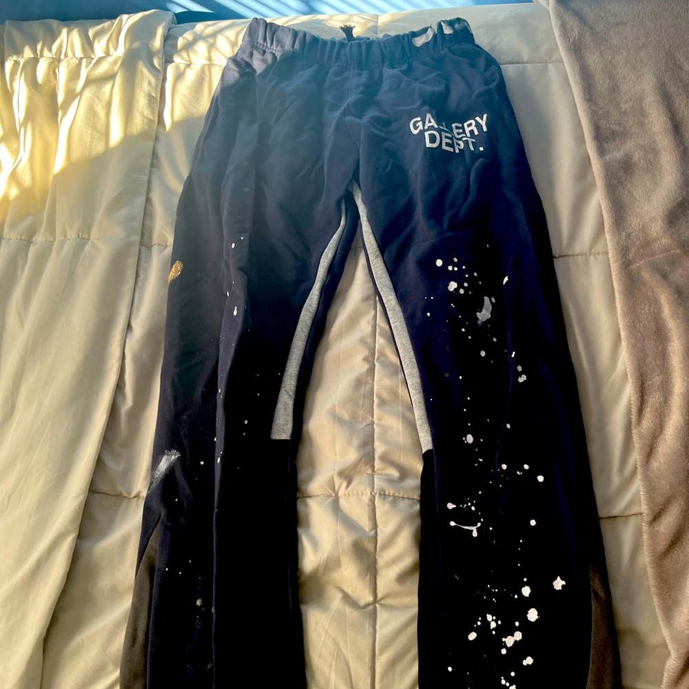 [AUTHENTICATED] Gallery Dept Flared Pants brand new Blackish dark navy size M